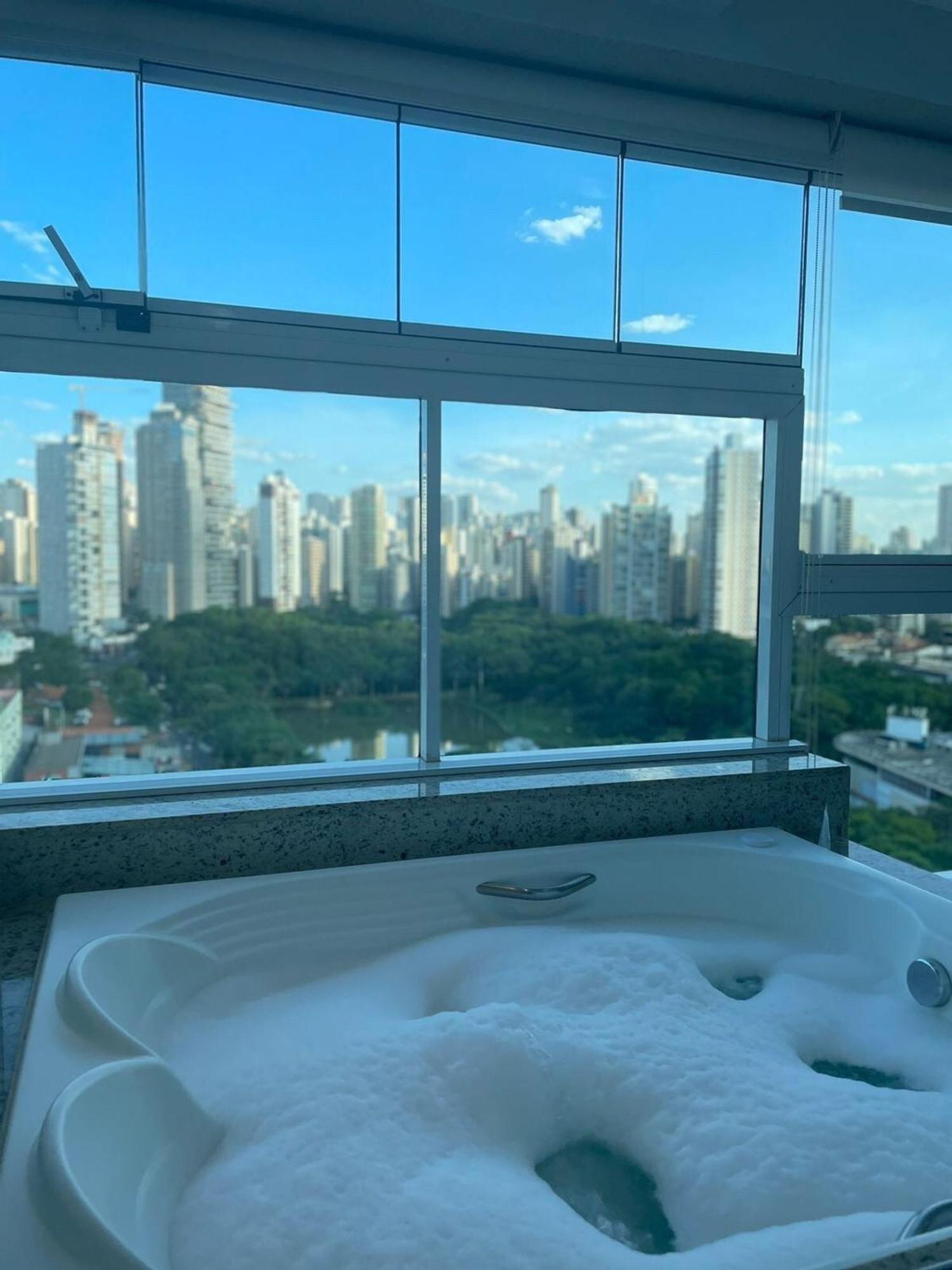 1 Qts.| 2 Hosp. | Jacuzzi Na Varanda | Linda Vista Гоянія Екстер'єр фото